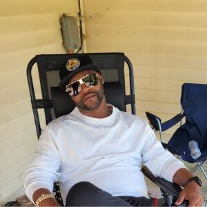 Meet your Posher, Dymund